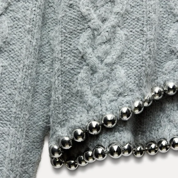 Zara Gray Cowl Neck Sweater with Chunky Cable Knit Design - Picture 5 of 6